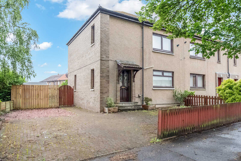 36 Braeview, Stenhousemuir
